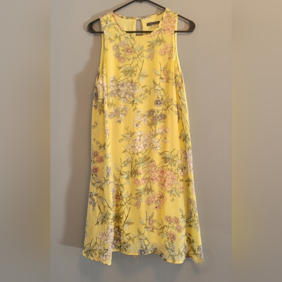 Tommy Hilfiger Dresses & Skirts - Tommy Hilfiger Yellow Floral Sleeveless Sheath Dress Womens Size 10